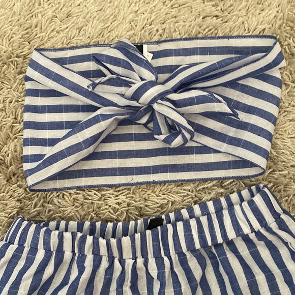 Summer Set! 2 piece - Picture 2 of 4